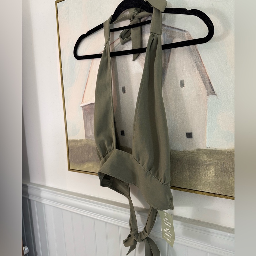 H&M DIVIDED Army Green Crossfront Halterneck Crop Top Size M - Picture 2 of 7